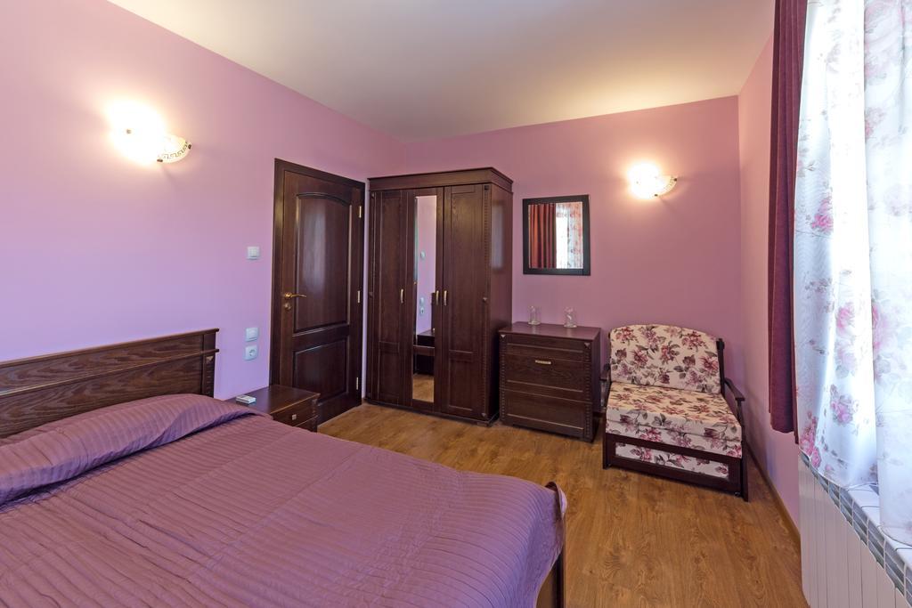 Complex Rayuvski Han Rayuvtsi Extérieur photo