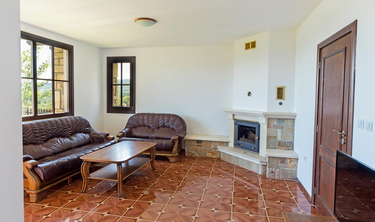 Complex Rayuvski Han Rayuvtsi Extérieur photo